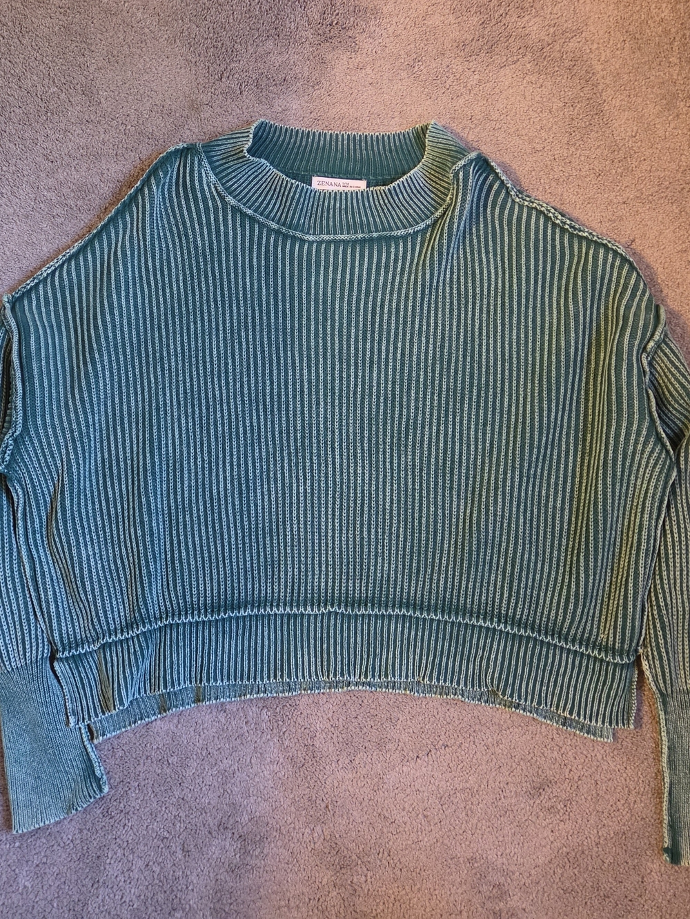 ZENANA Ribbed Crew Neck Sweater Green Size Small/Medium Like New